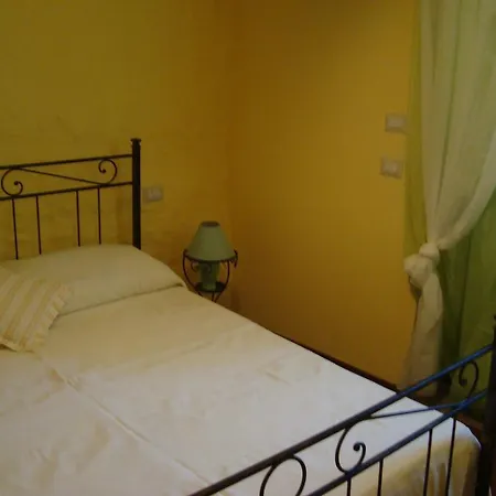Casa Maremonte Tatil Evi *